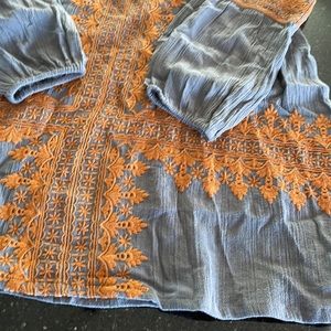 Love SAM Boho chic dress gray with orange embroidery